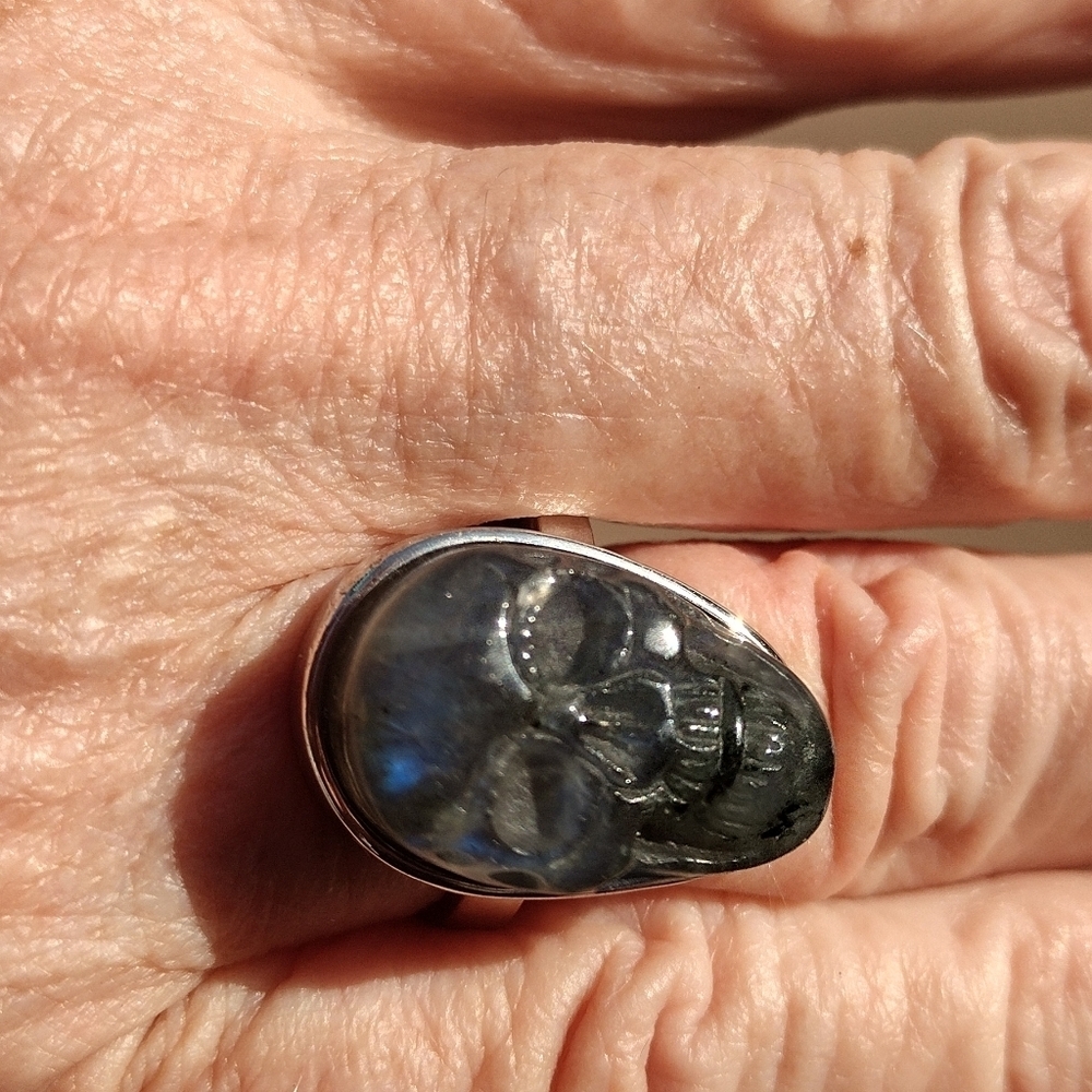 925 Labradorite Skull 💀 Ring size 7 1/2 adjustable - Picture 9 of 10